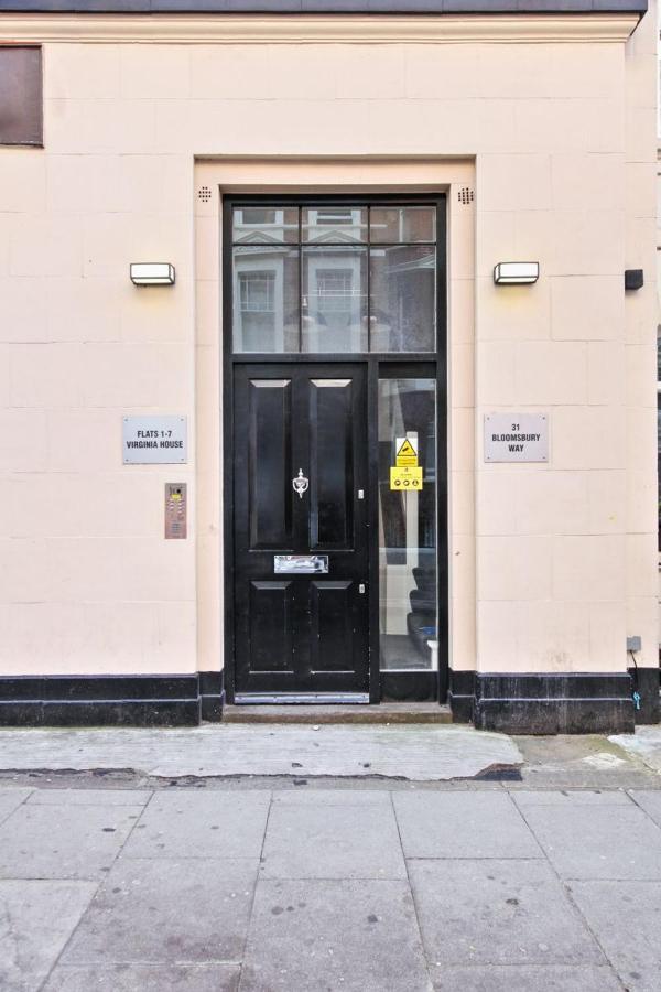 2Vh Virginia House, 31 Bloomsbury Way By City Living Londra Dış mekan fotoğraf